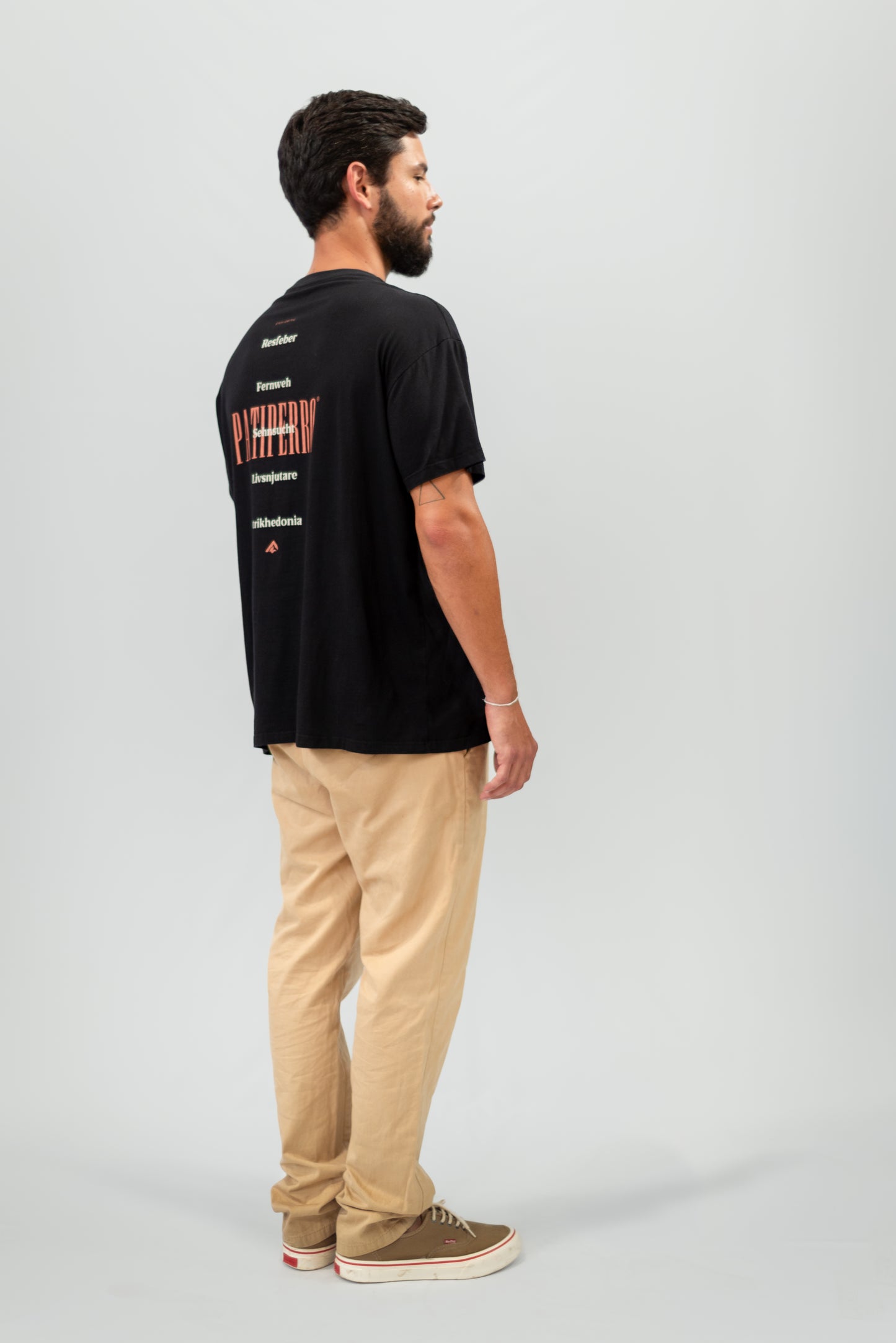 Camiseta Words Explorer Oversized - Patiperro